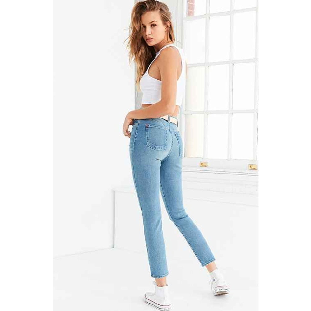 Urban Outfitters BDG Girlfriend High Rise - Medium Wash EUC Size 30